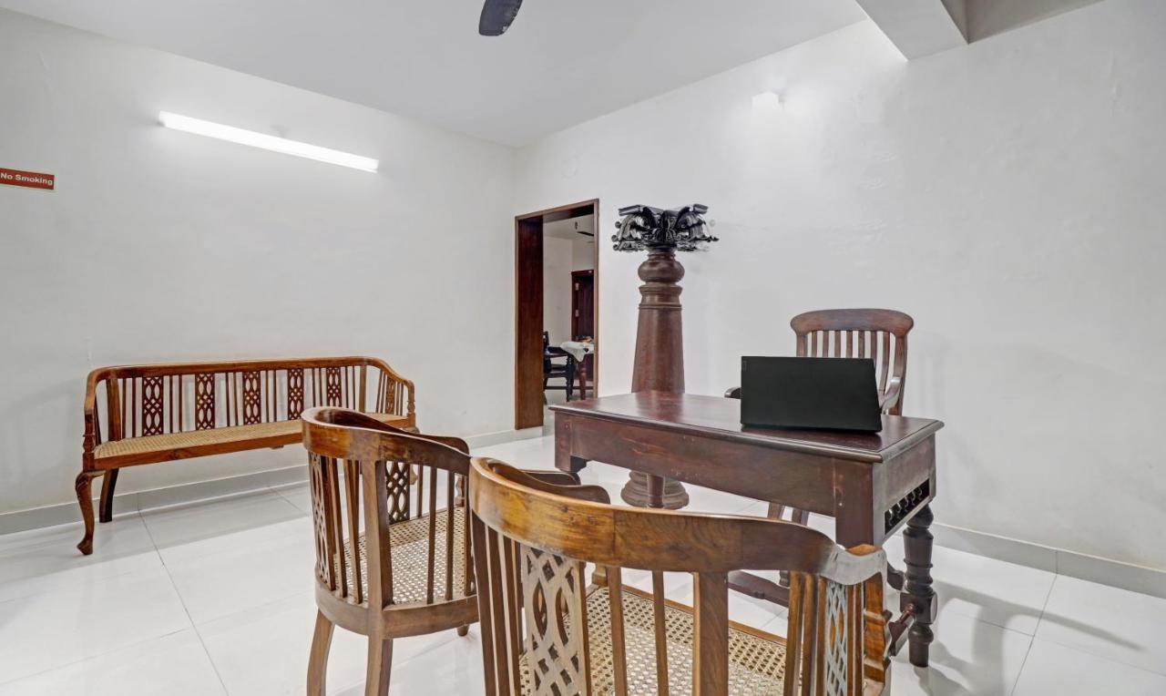 Treebo Backpackers Inn Kochi Εξωτερικό φωτογραφία